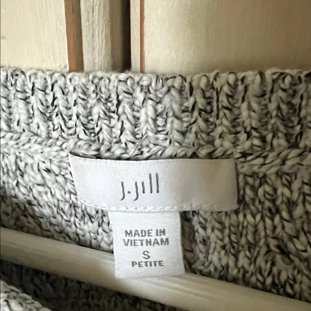 J. Jill Heather Gray Knit Sweatshirt - Picture 2 of 3